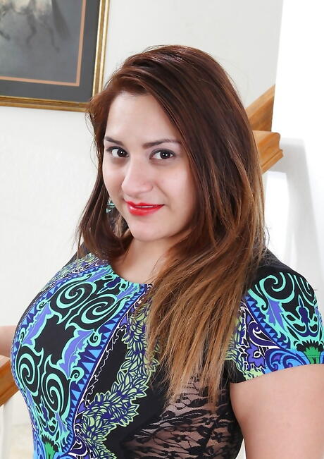 Round italian mature Cece Giovanni in skirt bares big hooters and pussy 